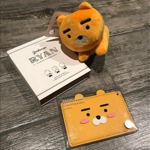Kakao friends ryan bundle. Wallet / plush keychain